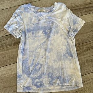Forever 21 T-Shirt